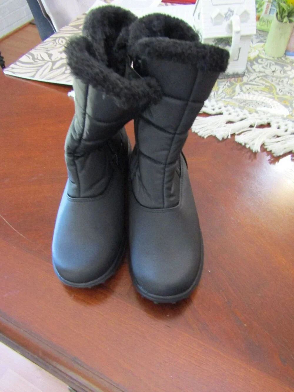 NEW Weatherproof Black Boots Size 6M